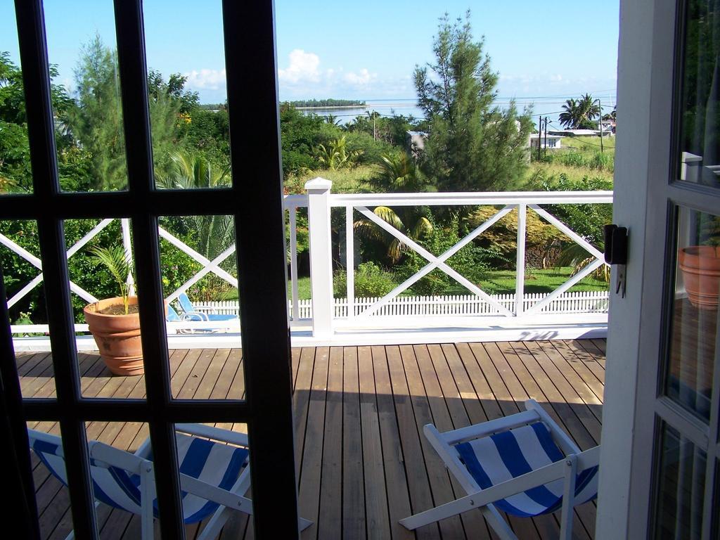 Bed And Breakfast Maison Papaye La Gaulette Exterior photo